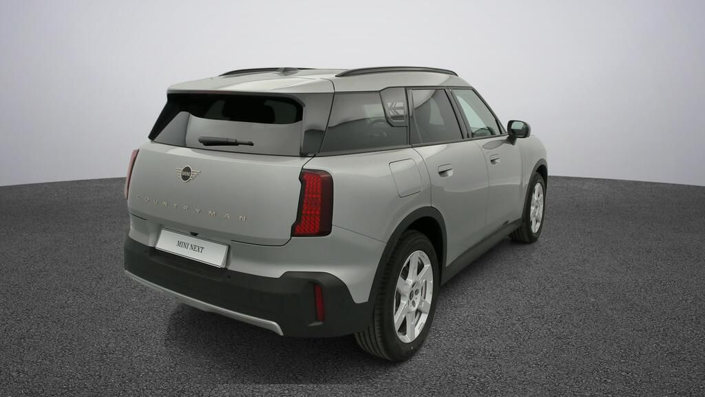 fotoG 5 del MINI MINI Countryman C 125 kW (170 CV) 170cv Gasolina del 2025 en Madrid