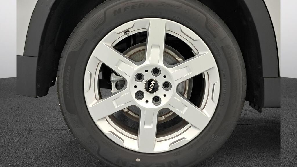 fotoG 11 del MINI MINI Countryman C 125 kW (170 CV) 170cv Gasolina del 2025 en Madrid