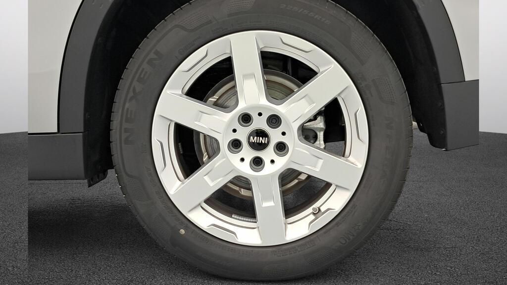 fotoG 13 del MINI MINI Countryman C 125 kW (170 CV) 170cv Gasolina del 2025 en Madrid