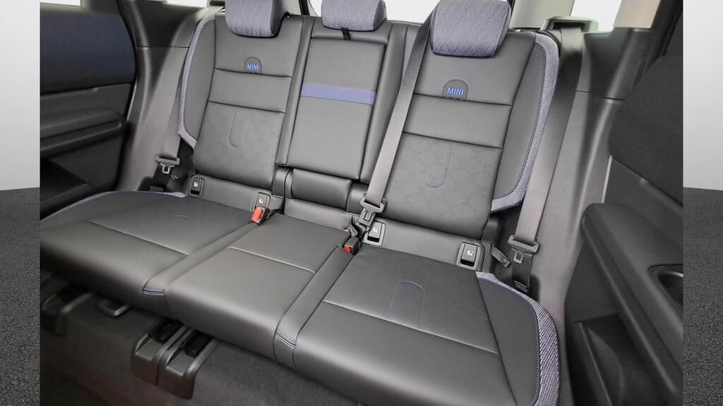 fotoG 9 del MINI MINI Countryman C 125 kW (170 CV) 170cv Gasolina del 2025 en Madrid