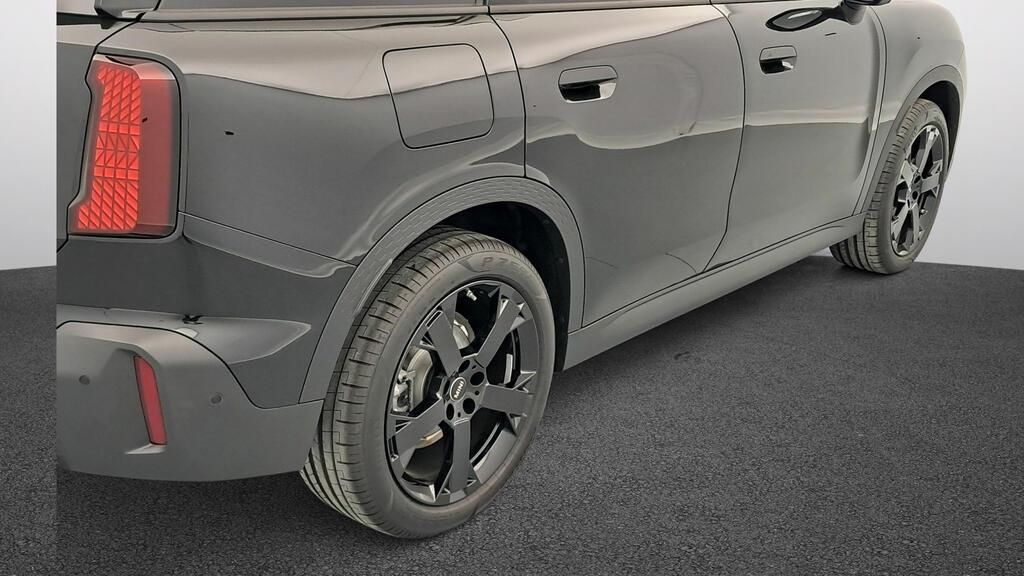 fotoG 17 del MINI MINI Countryman C 125 kW (170 CV) 170cv Gasolina del 2025 en Madrid