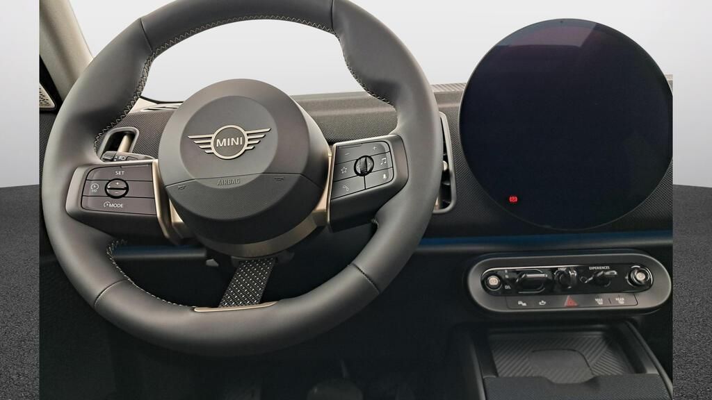 fotoG 7 del MINI MINI Countryman C 125 kW (170 CV) 170cv Gasolina del 2025 en Madrid