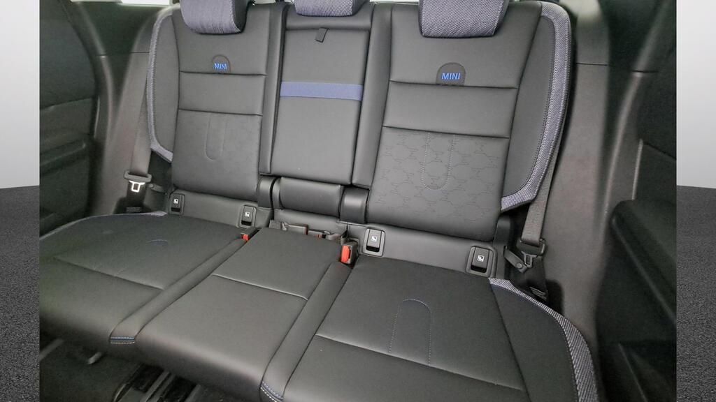 fotoG 9 del MINI MINI Countryman C 125 kW (170 CV) 170cv Gasolina del 2025 en Madrid