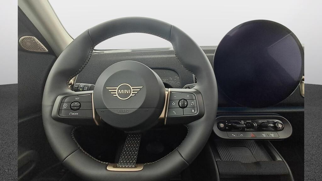 fotoG 7 del MINI MINI Countryman C 125 kW (170 CV) 170cv Gasolina del 2025 en Madrid