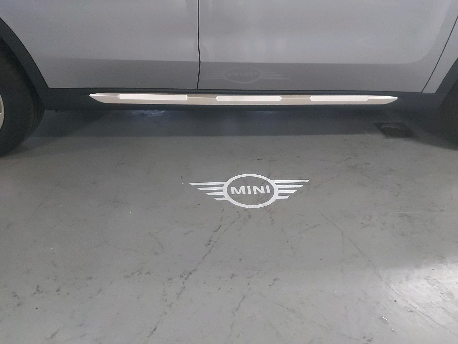 fotoG 17 del MINI MINI Countryman C 125 kW (170 CV) 170cv Gasolina del 2025 en Madrid