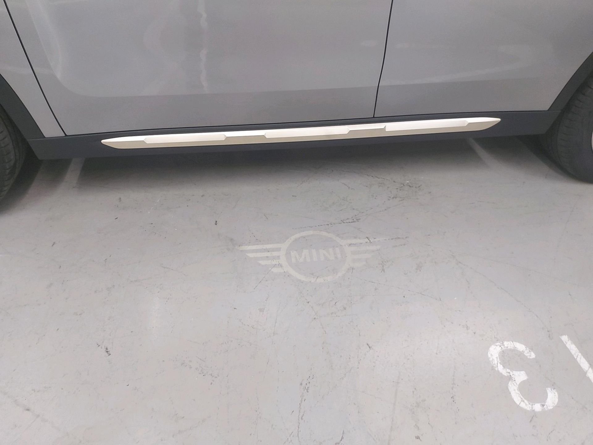 fotoG 16 del MINI MINI Countryman C 125 kW (170 CV) 170cv Gasolina del 2025 en Madrid