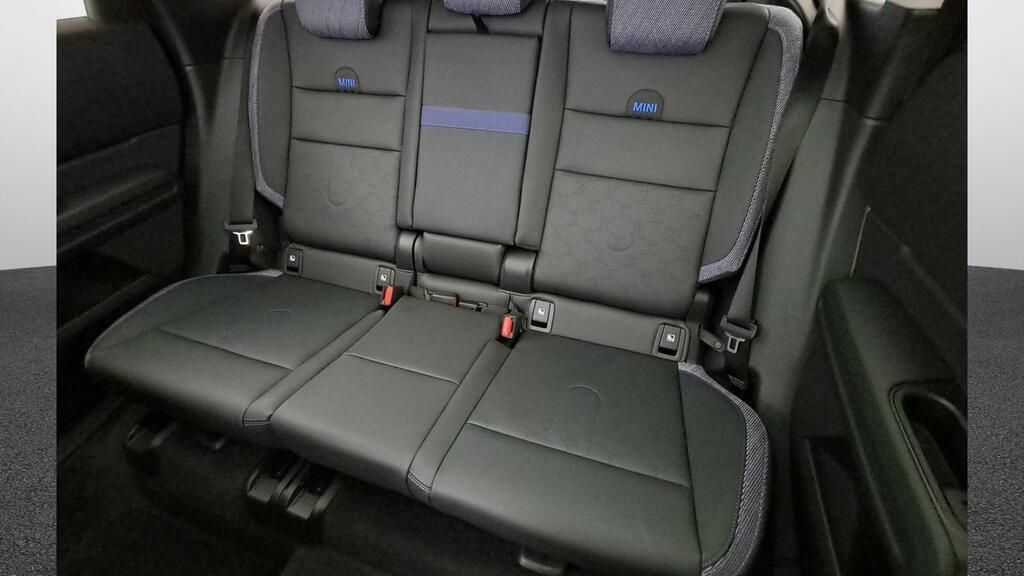 fotoG 9 del MINI MINI Countryman C 125 kW (170 CV) 170cv Gasolina del 2025 en Madrid