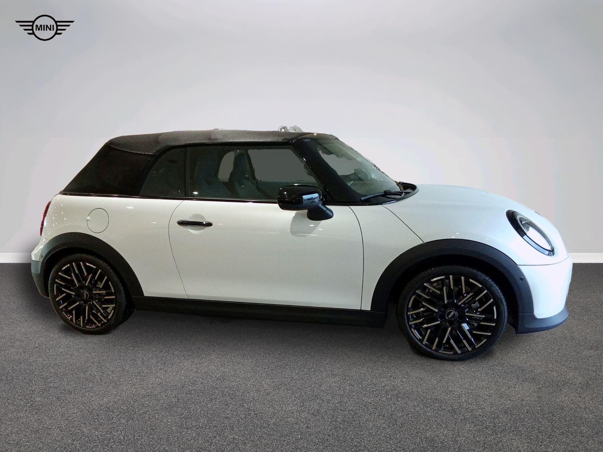 Fotos de MINI Cabrio Cooper C 120 kW (163 CV)