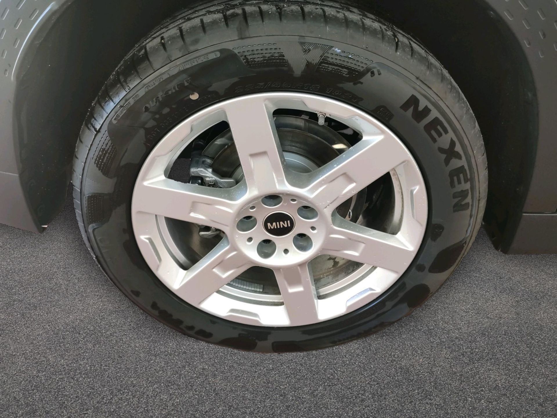 fotoG 12 del MINI MINI Countryman C 125 kW (170 CV) 170cv Gasolina del 2025 en Madrid