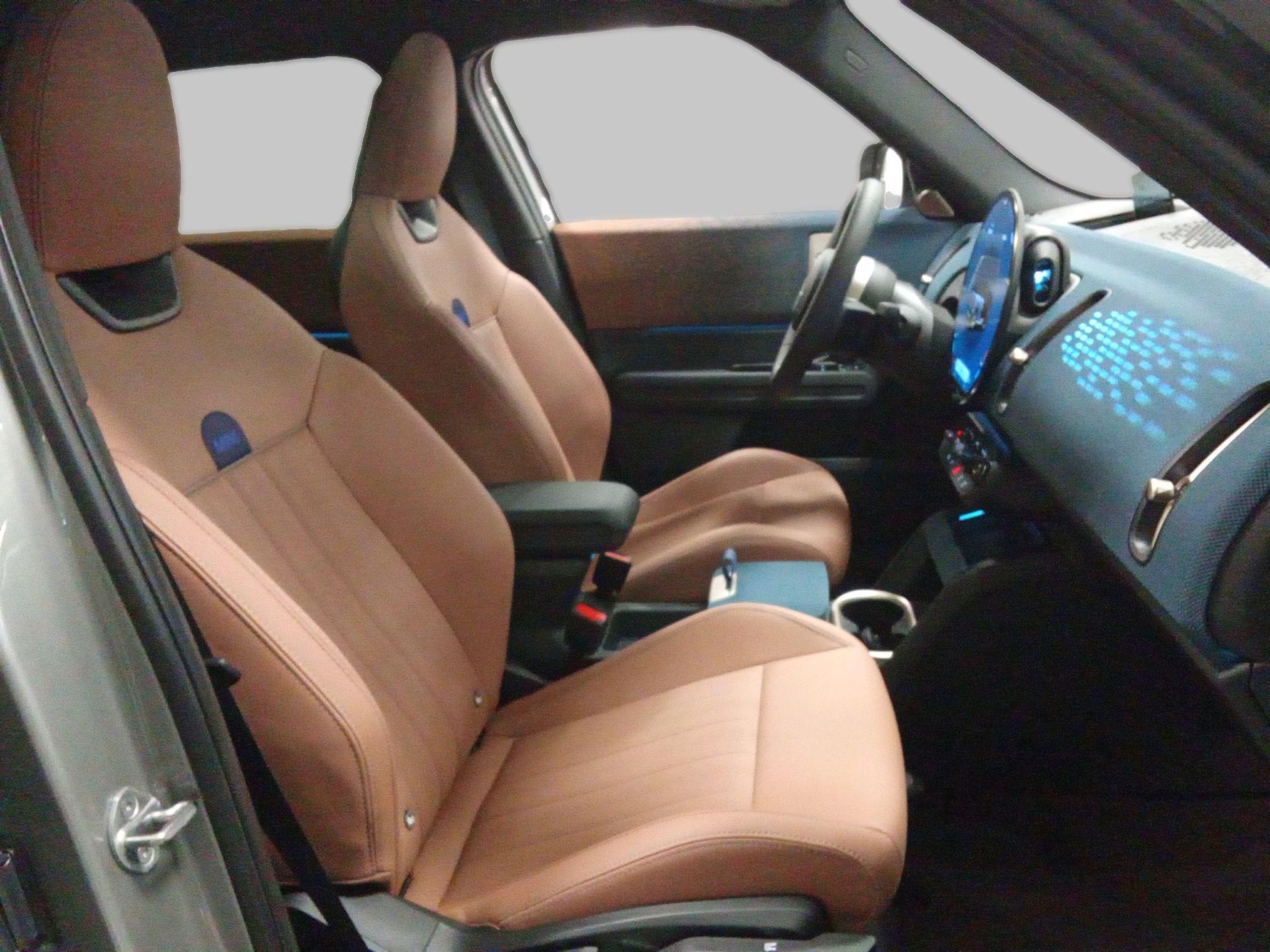 fotoG 8 del MINI MINI Countryman C 125 kW (170 CV) 170cv Gasolina del 2025 en Madrid