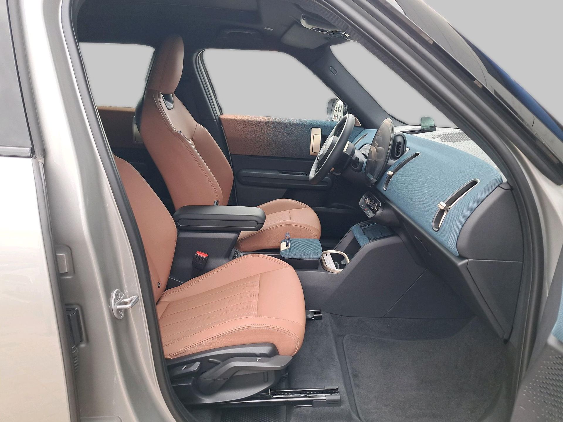 fotoG 8 del MINI MINI Countryman C 125 kW (170 CV) 170cv Gasolina del 2025 en Madrid