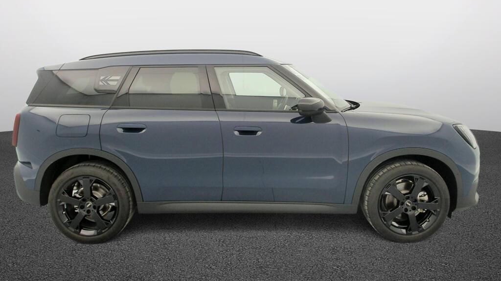 fotoG 3 del Mini MINI Countryman C 170cv Gasolina del 2025 en Madrid