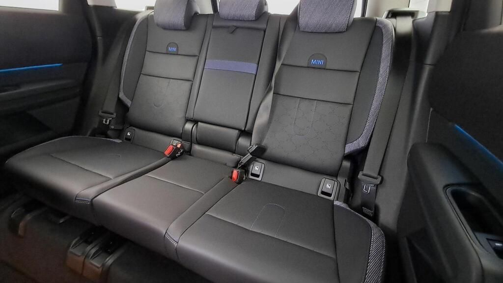 fotoG 9 del Mini MINI Countryman C 170cv Gasolina del 2025 en Madrid