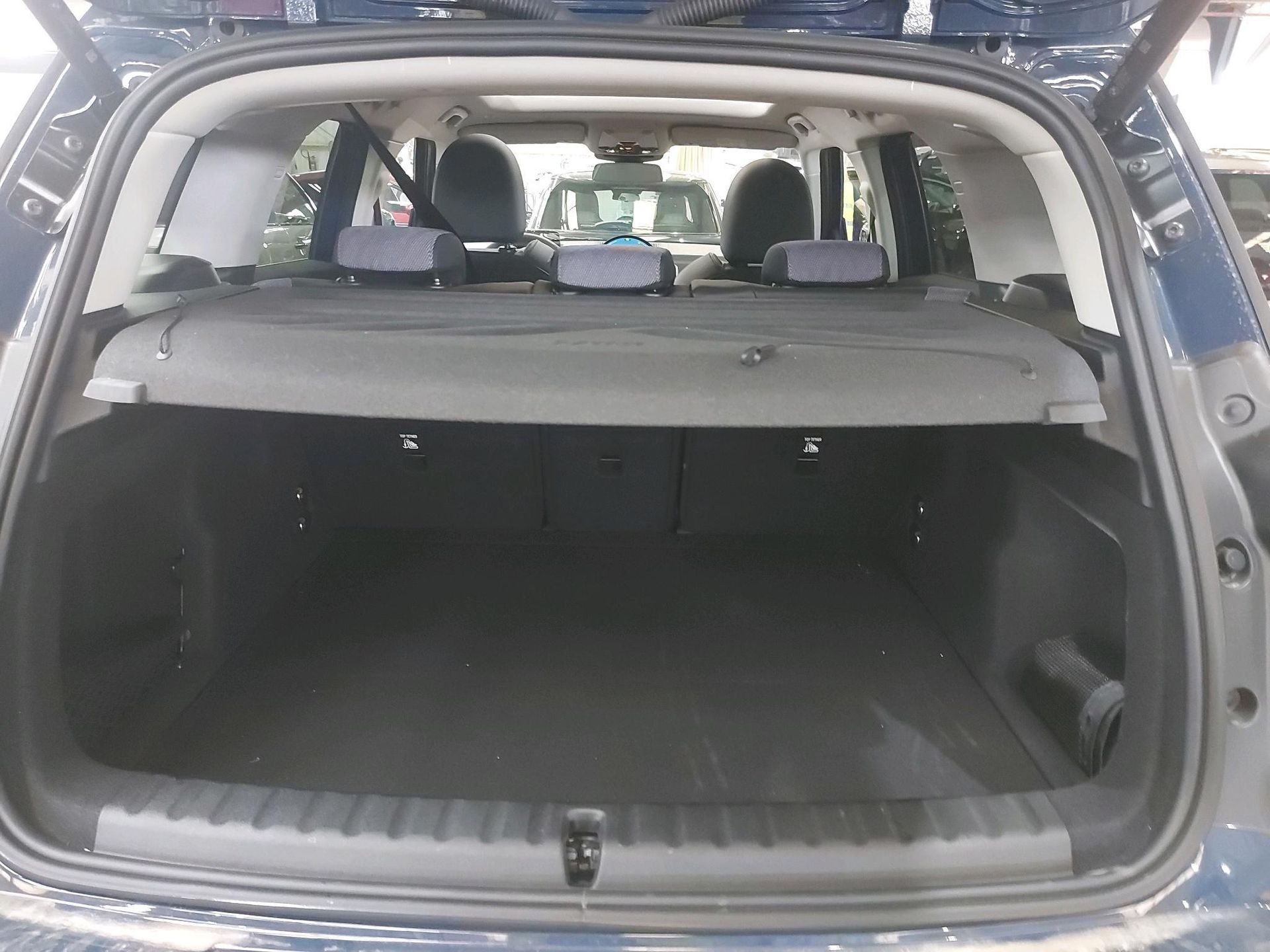 fotoG 10 del Mini MINI Countryman C 170cv Gasolina del 2025 en Madrid