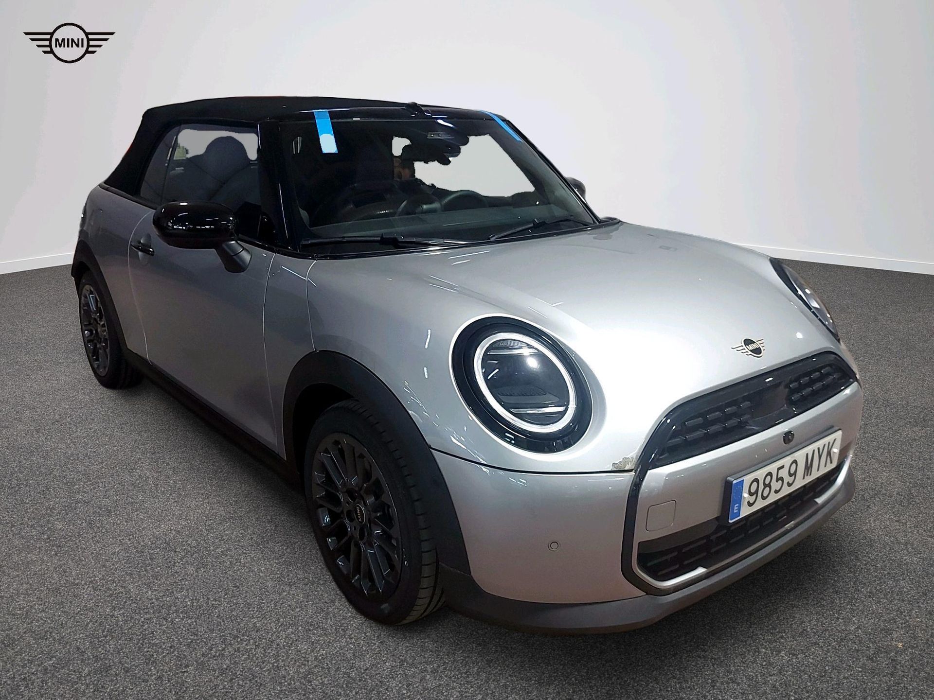 fotoG 15 del MINI MINI Cooper Cabrio C 120 kW (163 CV) 163cv Gasolina del 2025 en Madrid