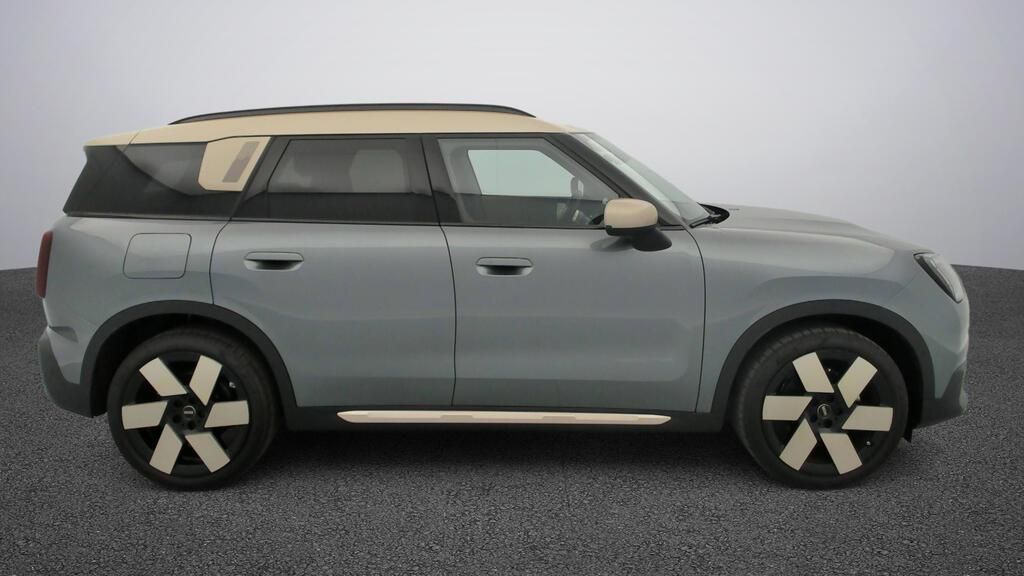 Fotos de MINI Countryman D 120 kW (163 CV)