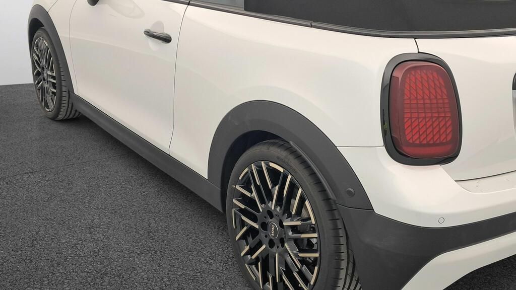 fotoG 18 del Mini MINI Cooper Cabrio MINI Cooper C Cabrio 163cv Gasolina del 2025 en Madrid