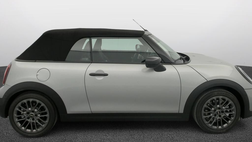 Fotos de MINI Cabrio Cooper C 120 kW (163 CV)