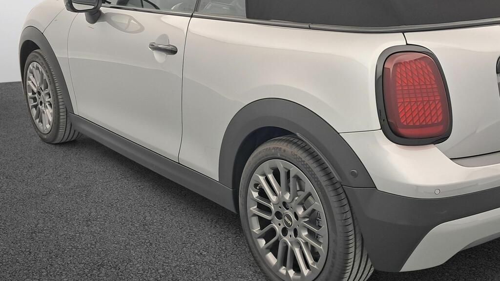 fotoG 18 del Mini MINI Cooper Cabrio MINI Cooper C Cabrio 163cv Gasolina del 2025 en Madrid