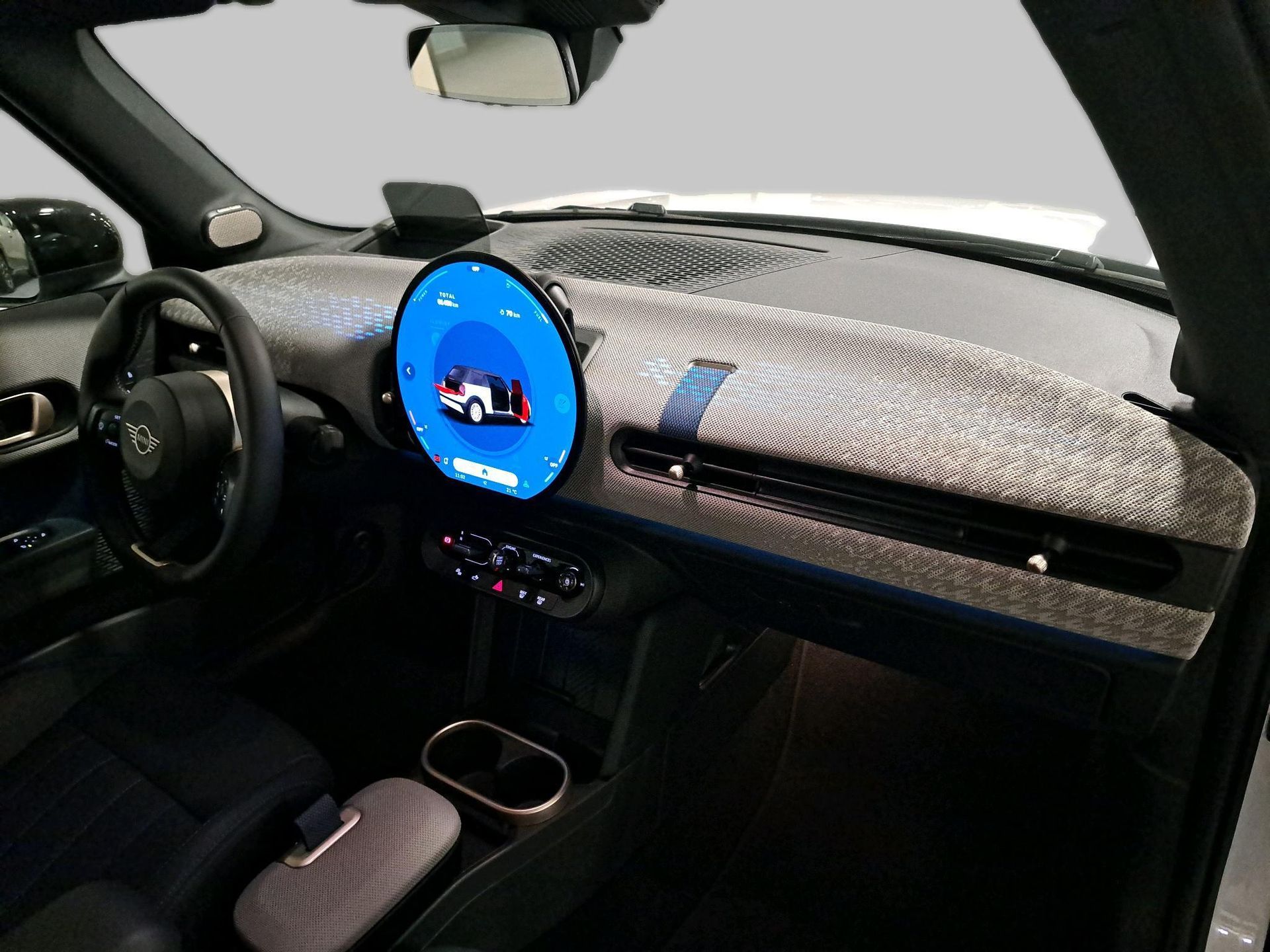 fotoG 7 del MINI MINI Cabrio Cooper C 120 kW (163 CV) 163cv Gasolina del 2025 en Madrid