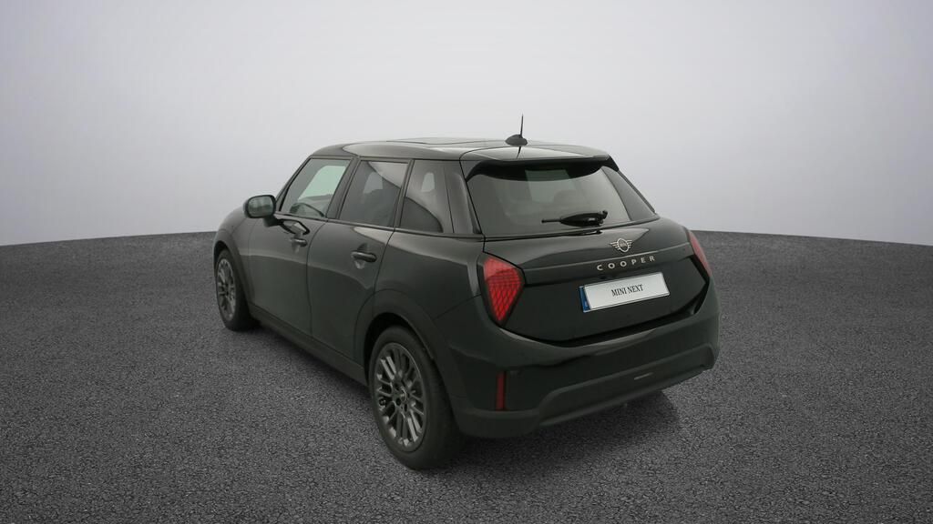 fotoG 4 del MINI MINI Cooper 5 Puertas C 115 kW (156 CV) 156cv Gasolina del 2025 en Madrid