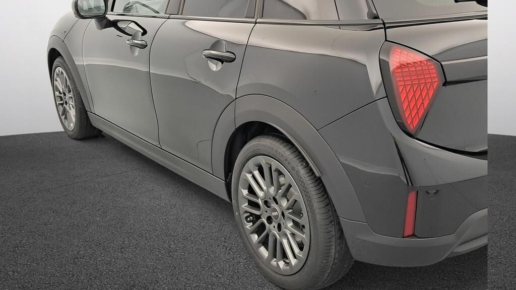 fotoG 16 del MINI MINI Cooper 5 Puertas C 115 kW (156 CV) 156cv Gasolina del 2025 en Madrid