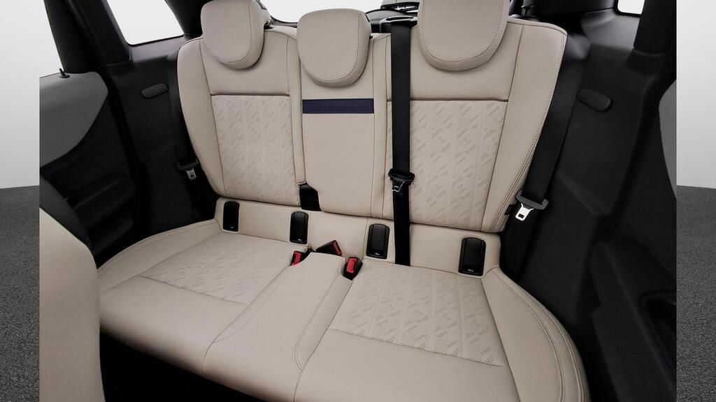 fotoG 9 del MINI MINI Cooper 5 Puertas C 115 kW (156 CV) 156cv Gasolina del 2025 en Madrid