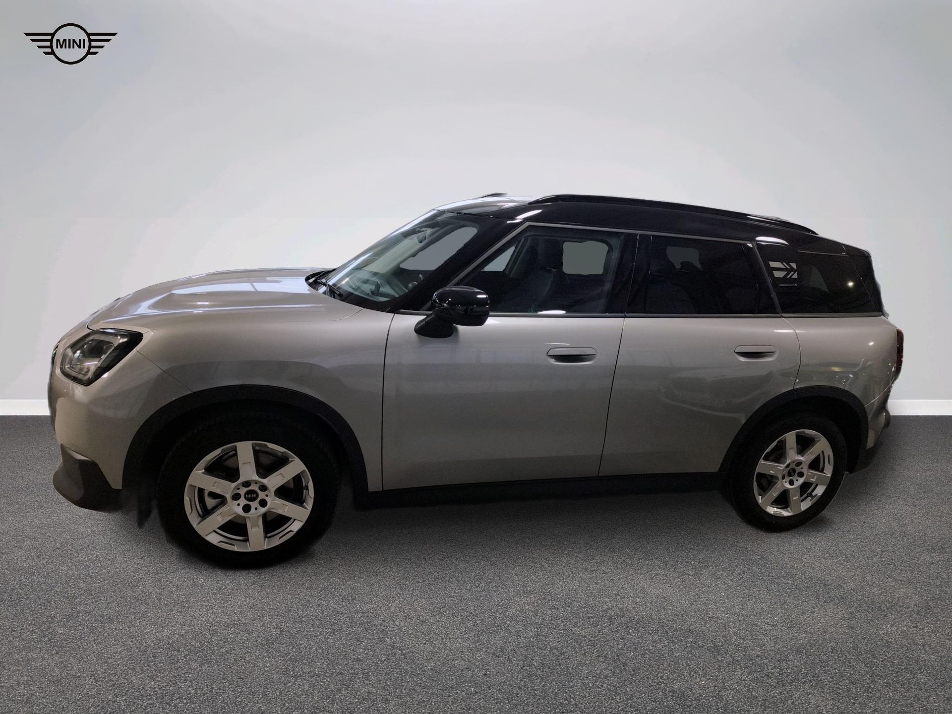 Fotos de MINI Countryman C 125 kW (170 CV)