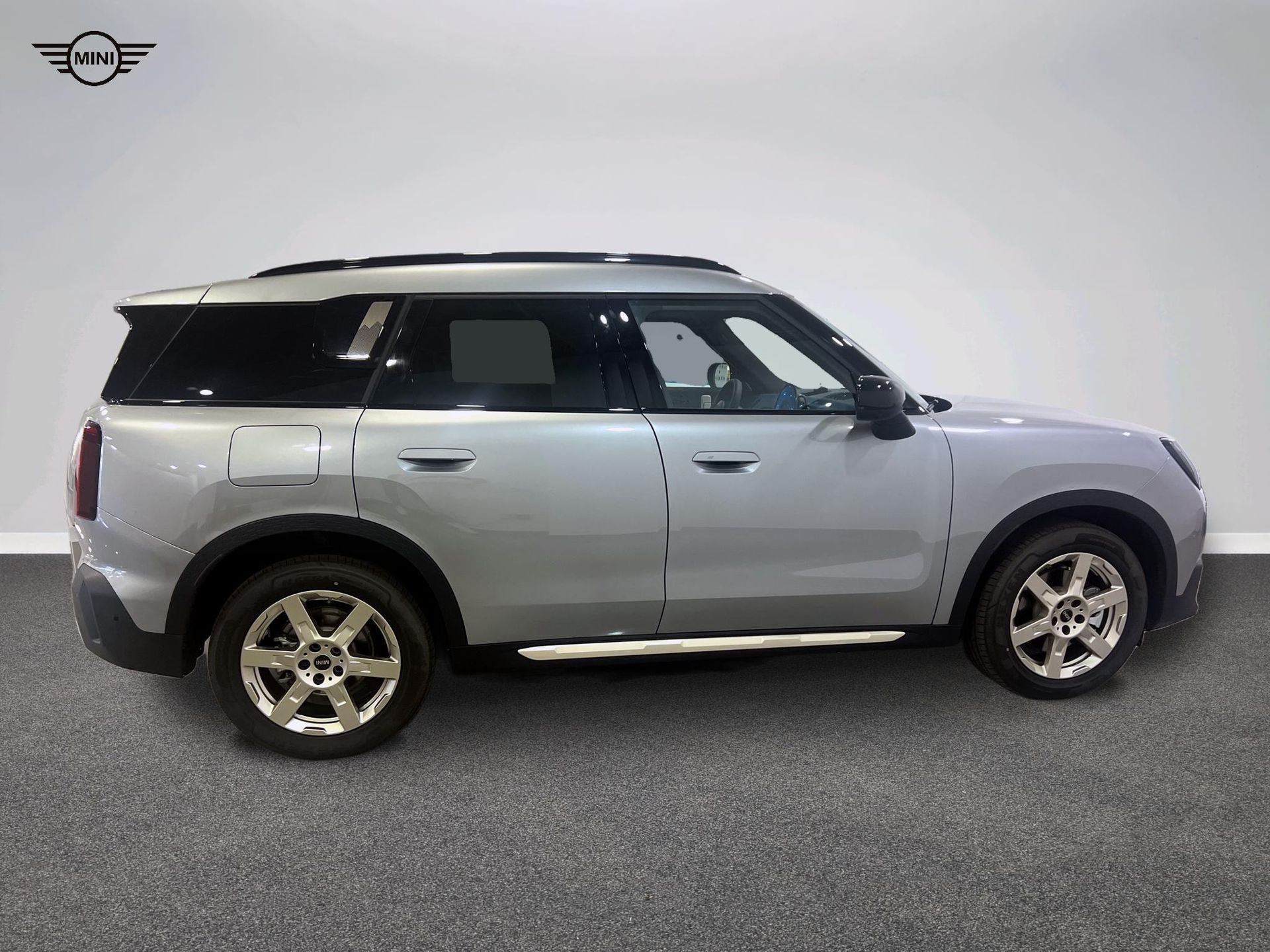 fotoG 3 del MINI MINI Countryman C 125 kW (170 CV) 170cv Gasolina del 2025 en Madrid