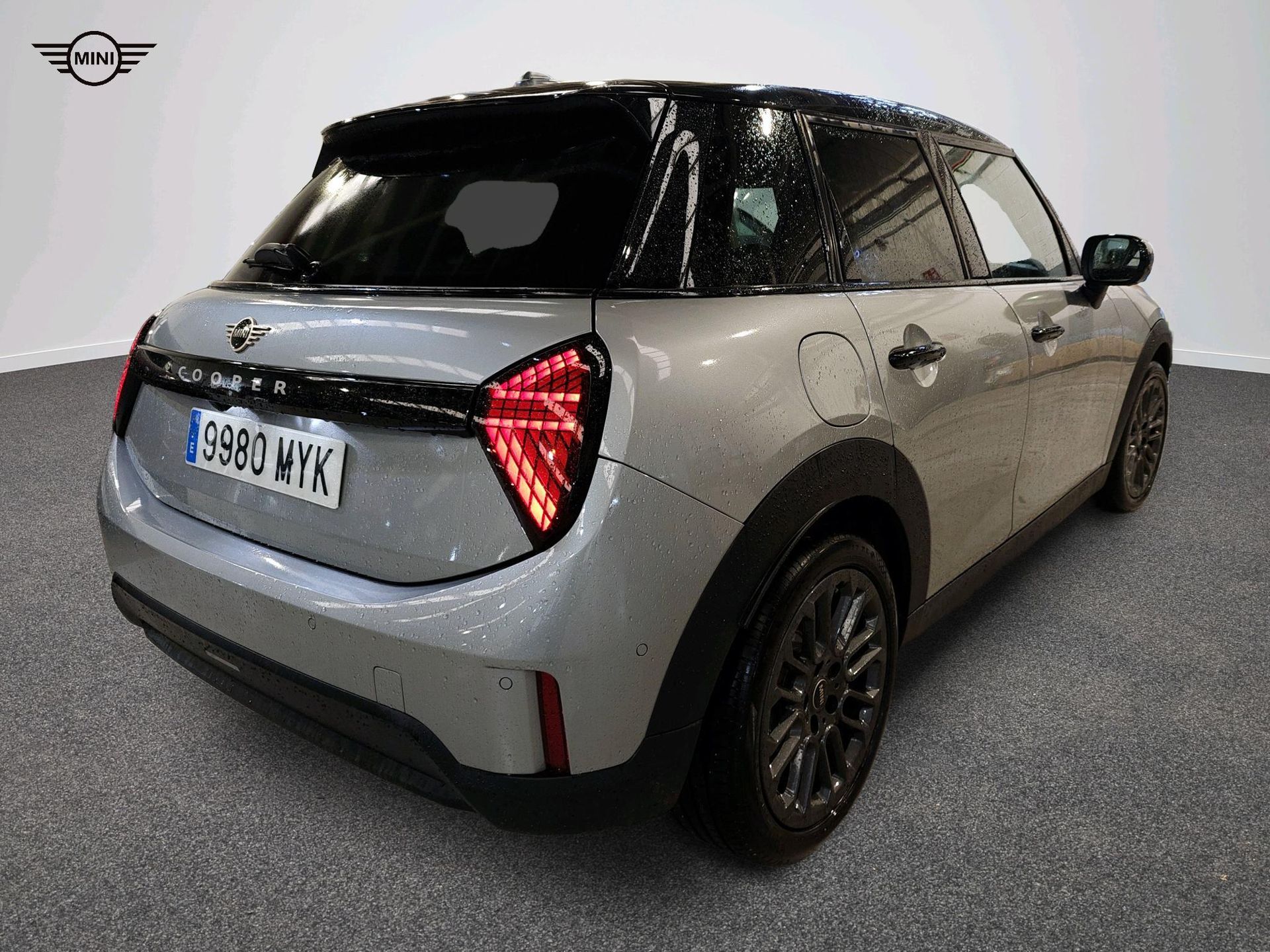 fotoG 5 del MINI MINI 5 Puertas Cooper C 115 kW (156 CV) 156cv Gasolina del 2025 en Madrid