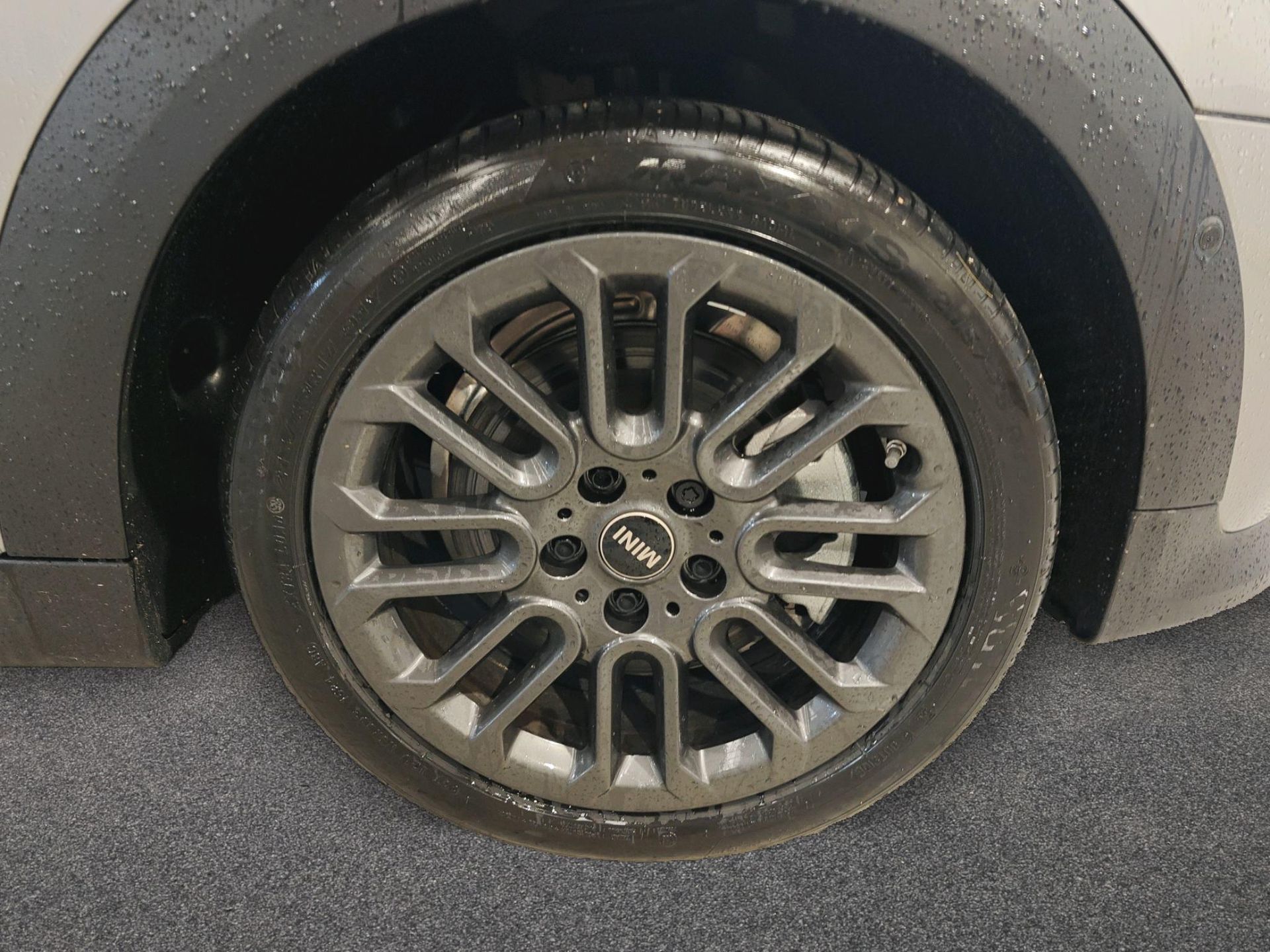 fotoG 13 del MINI MINI 5 Puertas Cooper C 115 kW (156 CV) 156cv Gasolina del 2025 en Madrid