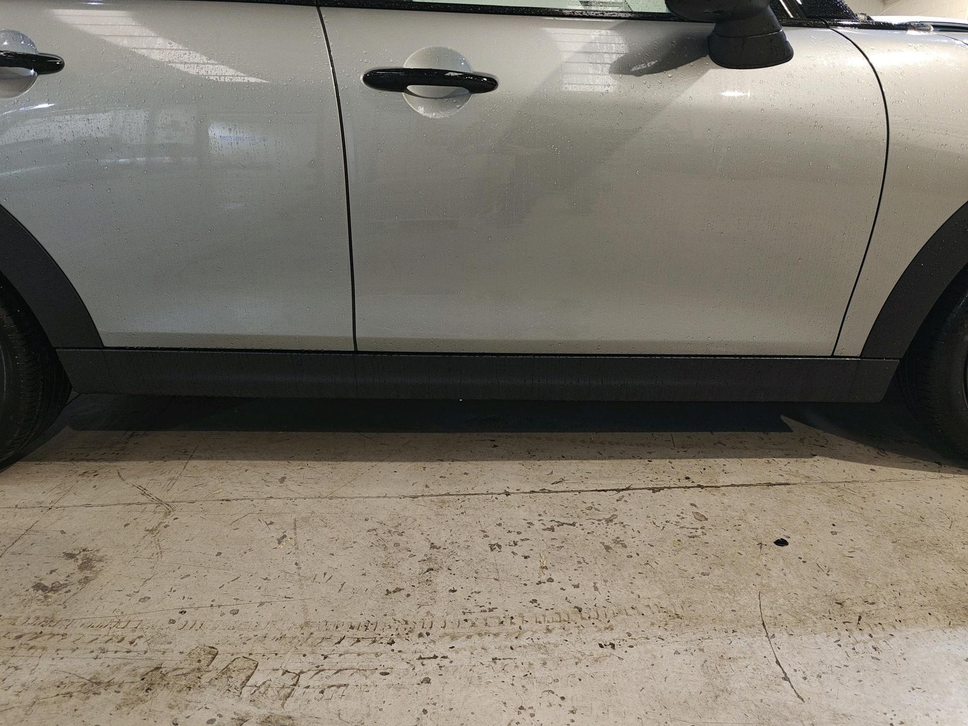 fotoG 16 del MINI MINI 5 Puertas Cooper C 115 kW (156 CV) 156cv Gasolina del 2025 en Madrid