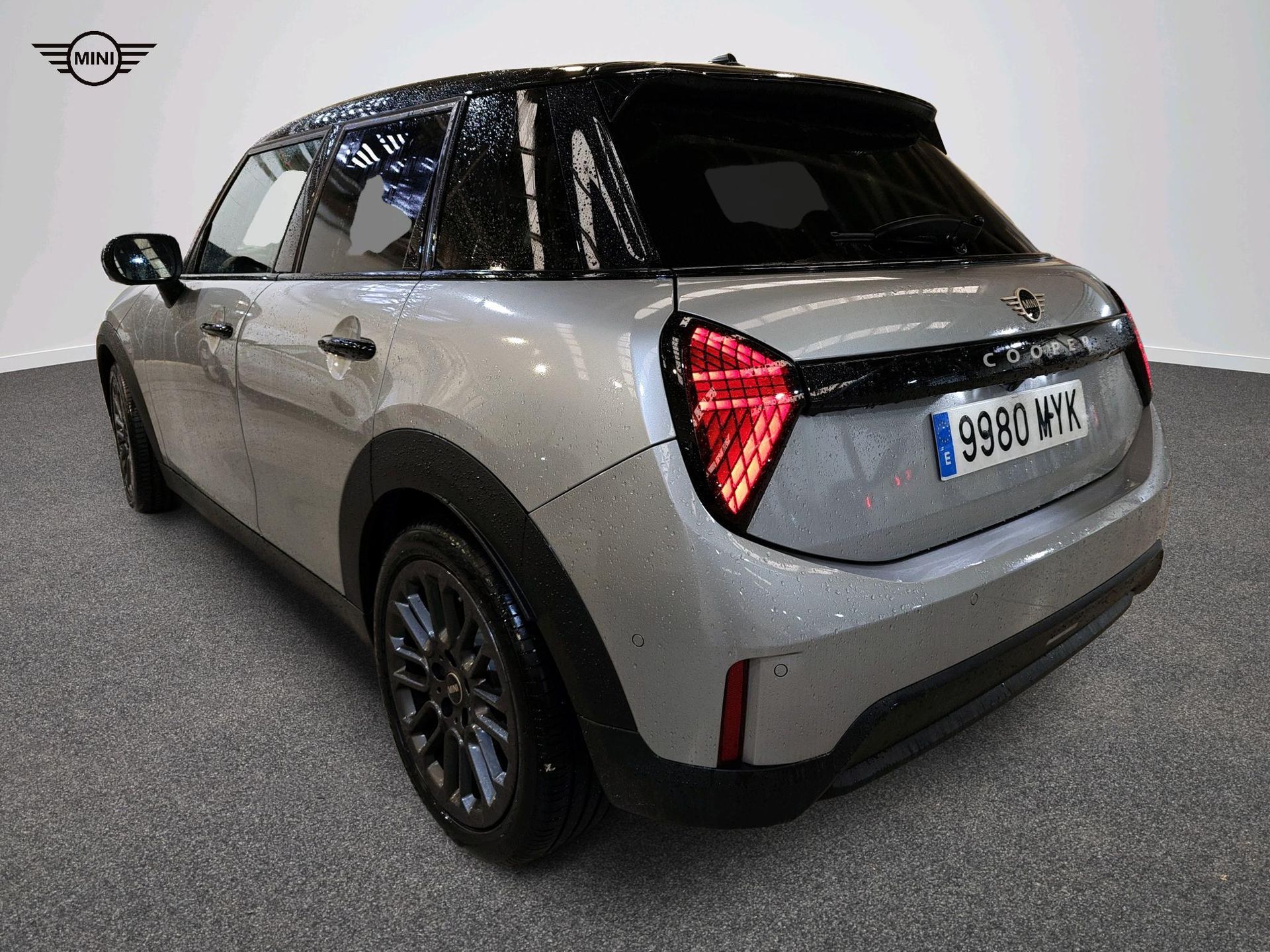 fotoG 4 del MINI MINI 5 Puertas Cooper C 115 kW (156 CV) 156cv Gasolina del 2025 en Madrid