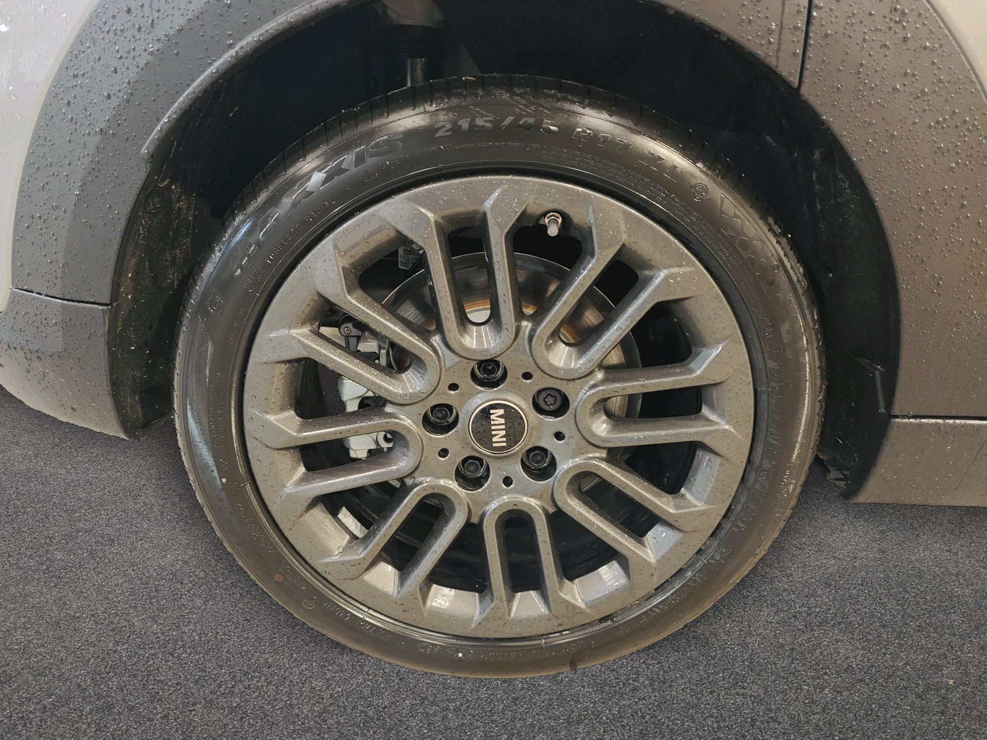 fotoG 14 del MINI MINI 5 Puertas Cooper C 115 kW (156 CV) 156cv Gasolina del 2025 en Madrid