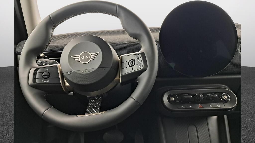 fotoG 7 del MINI MINI 5 Puertas Cooper C 115 kW (156 CV) 156cv Gasolina del 2025 en Madrid