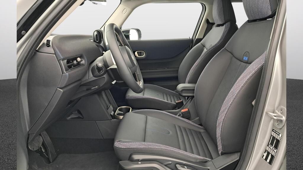 fotoG 8 del MINI MINI 5 Puertas Cooper C 115 kW (156 CV) 156cv Gasolina del 2025 en Madrid