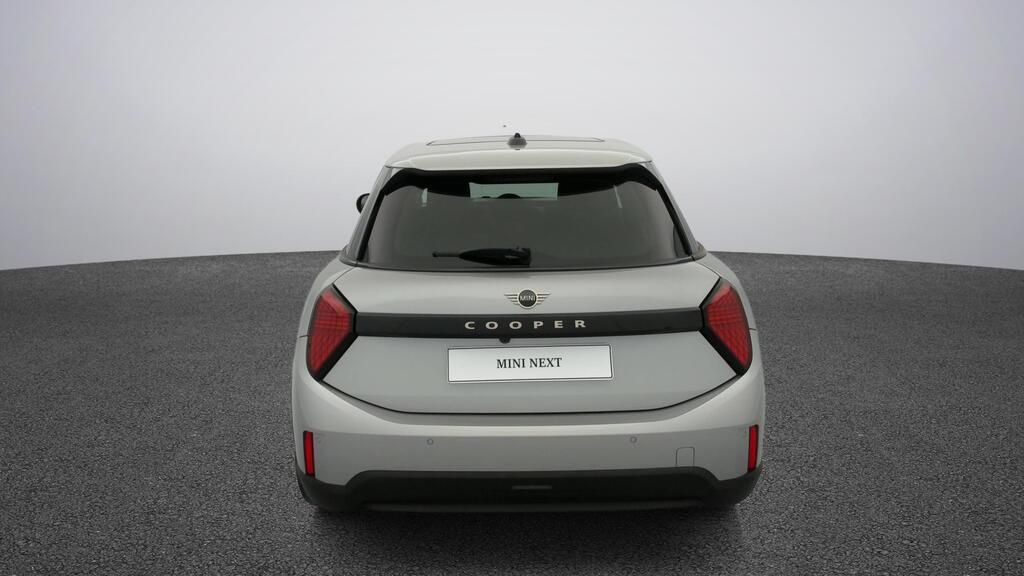 fotoG 6 del MINI MINI 5 Puertas Cooper C 115 kW (156 CV) 156cv Gasolina del 2025 en Madrid