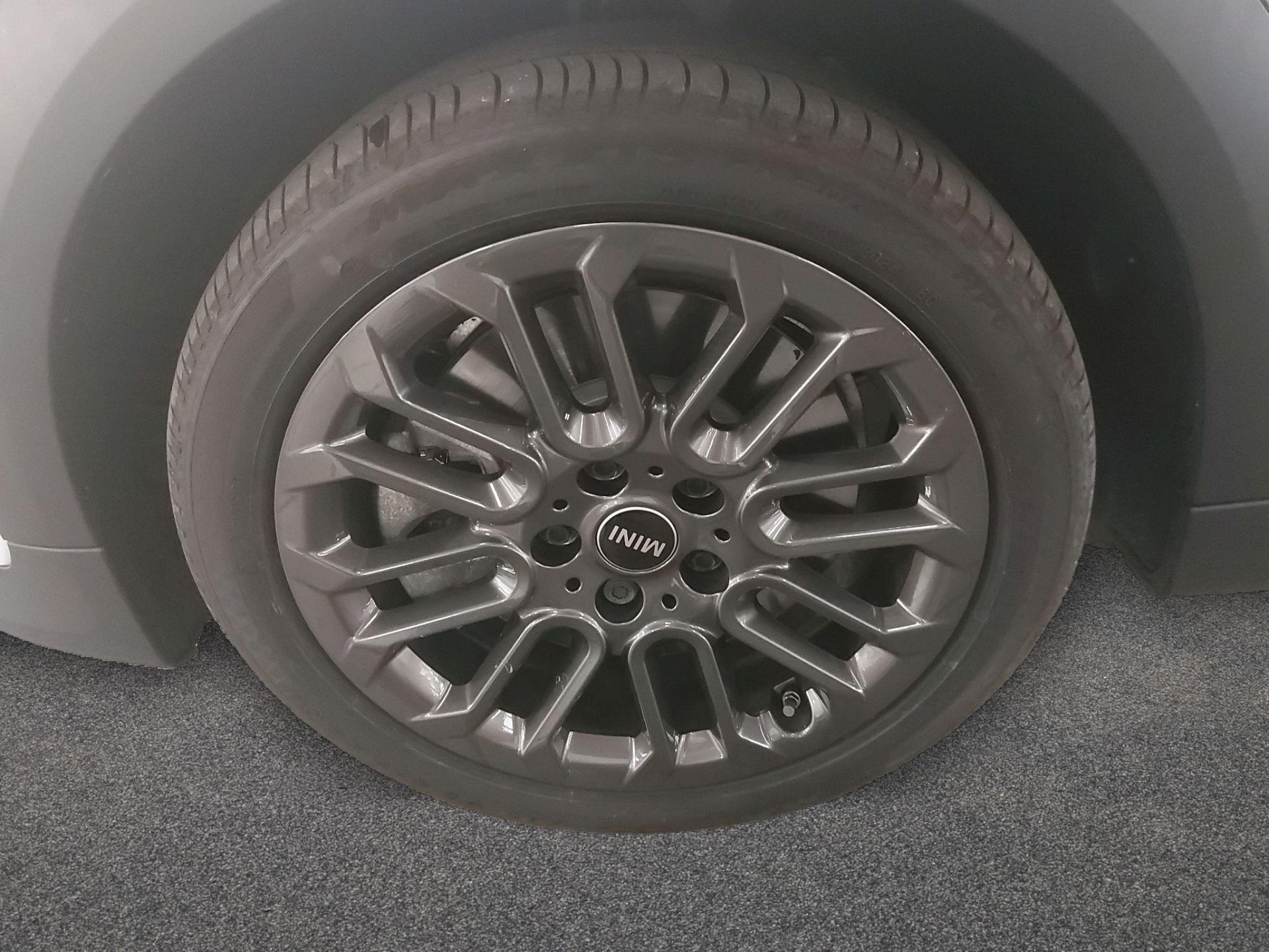 fotoG 13 del Mini MINI Cooper 5 Puertas MINI Cooper S 5 puertas 204cv Gasolina del 2025 en Madrid