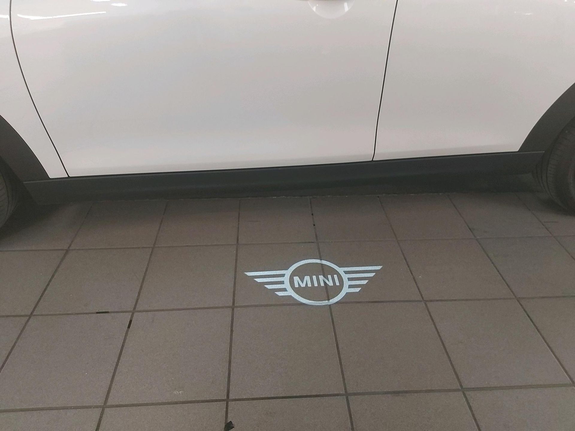 fotoG 16 del Mini MINI Cooper 5 Puertas MINI Cooper S 5 puertas 204cv Gasolina del 2025 en Madrid