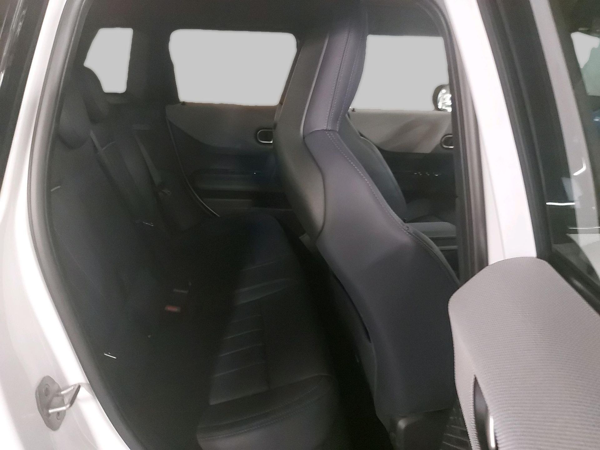 fotoG 9 del Mini MINI Cooper 5 Puertas MINI Cooper S 5 puertas 204cv Gasolina del 2025 en Madrid