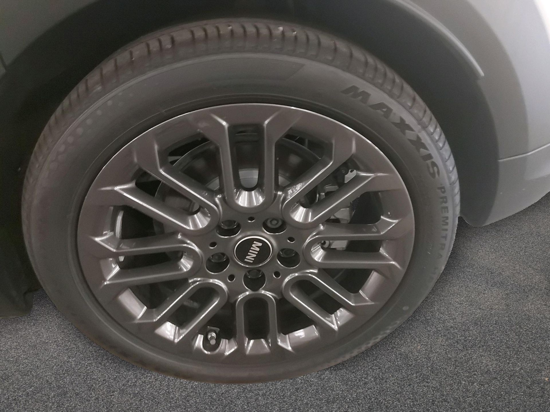 fotoG 12 del Mini MINI Cooper 5 Puertas MINI Cooper S 5 puertas 204cv Gasolina del 2025 en Madrid