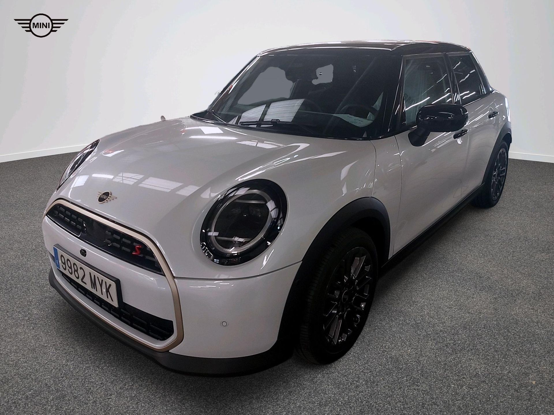 Fotos de MINI 5 Puertas Cooper S 150 kW (204 CV)