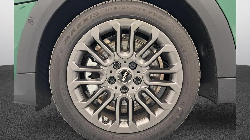 fotoG 13 del MINI MINI Cooper 5 Puertas C 115 kW (156 CV) 156cv Gasolina del 2025 en Madrid