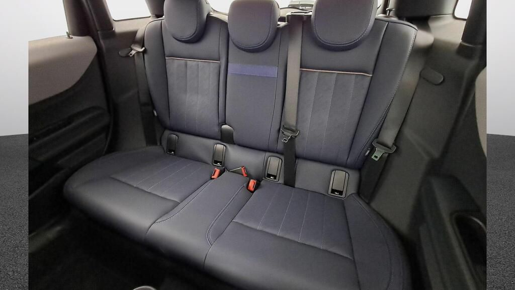 fotoG 9 del MINI MINI Cooper 5 Puertas C 115 kW (156 CV) 156cv Gasolina del 2025 en Madrid