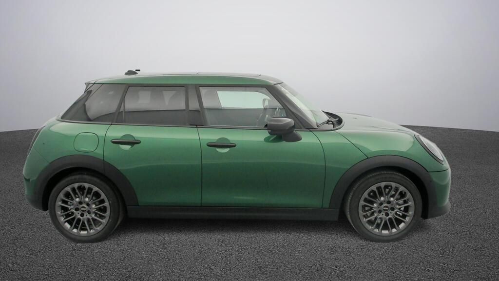 Fotos de MINI Cooper 5 Puertas C 115 kW (156 CV)