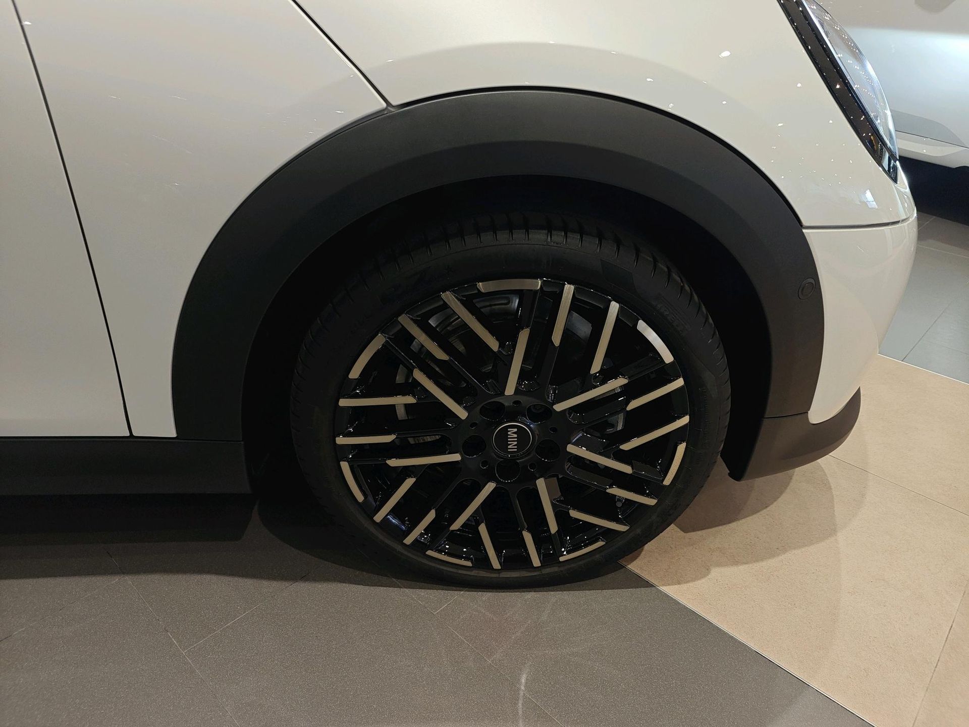 fotoG 13 del MINI MINI Cabrio Cooper S 150 kW (204 CV) 204cv Gasolina del 2025 en Madrid