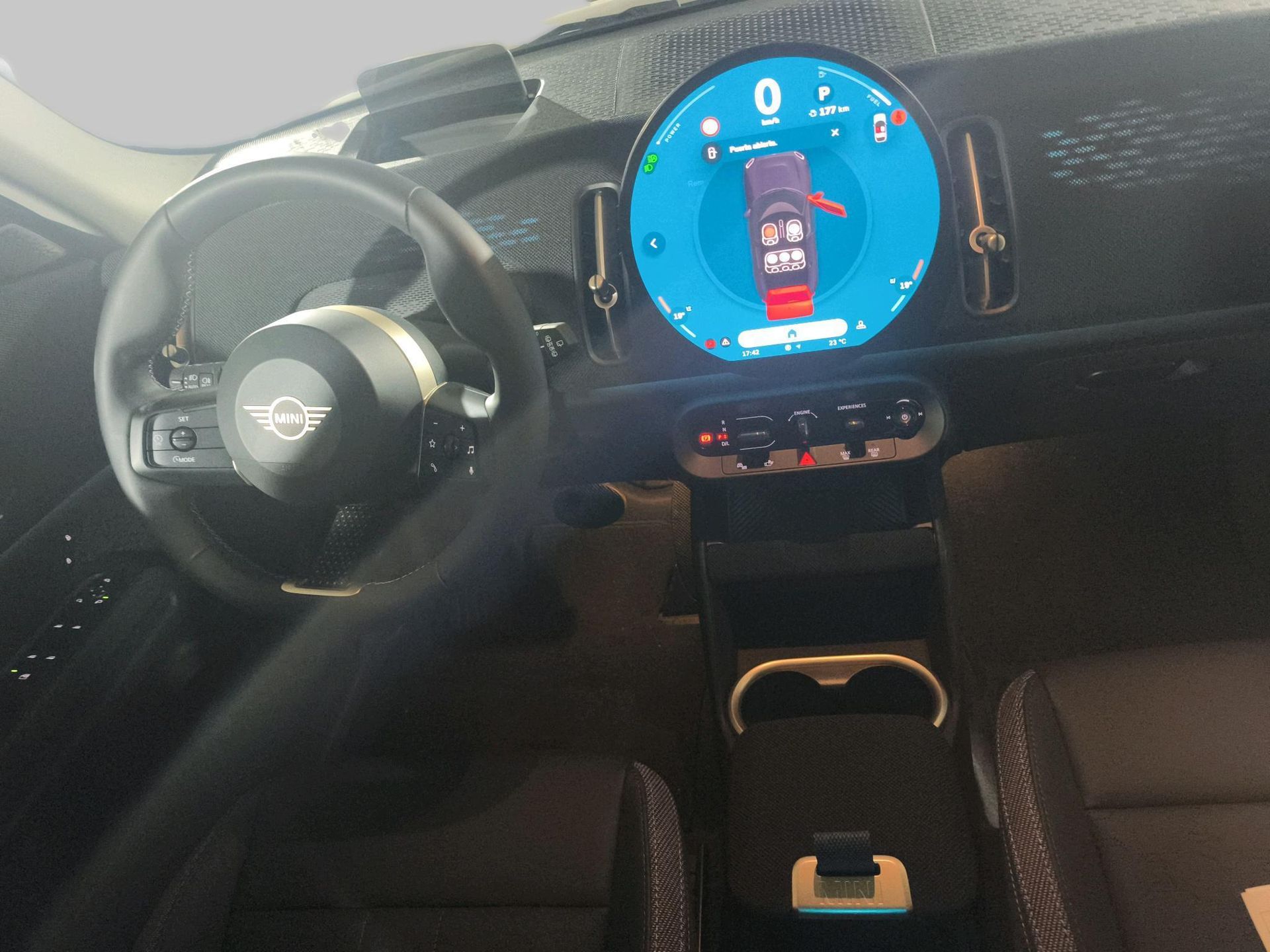 fotoG 7 del MINI MINI Countryman C 125 kW (170 CV) 170cv Gasolina del 2025 en Madrid