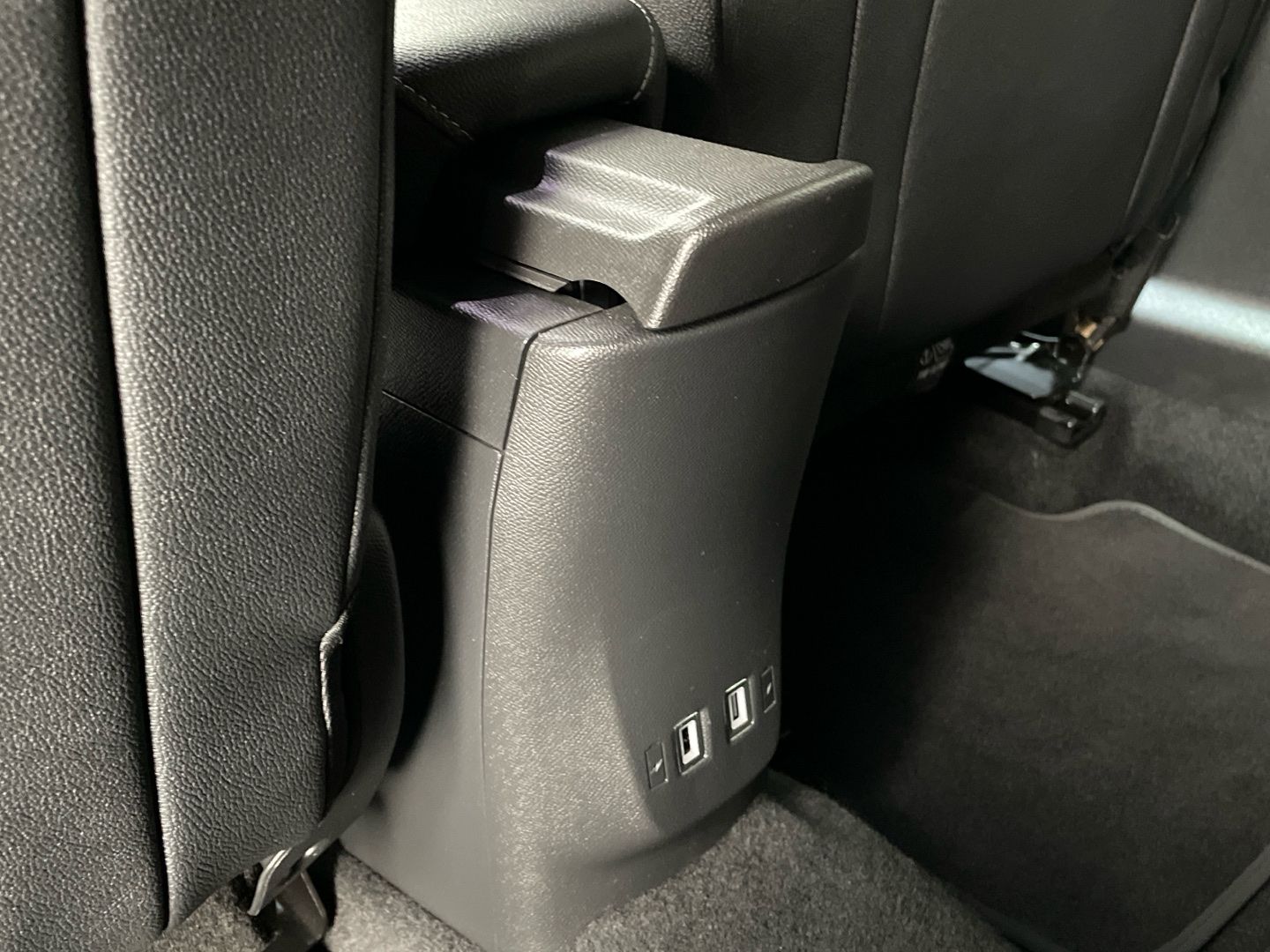 Imatge del vehicle 48