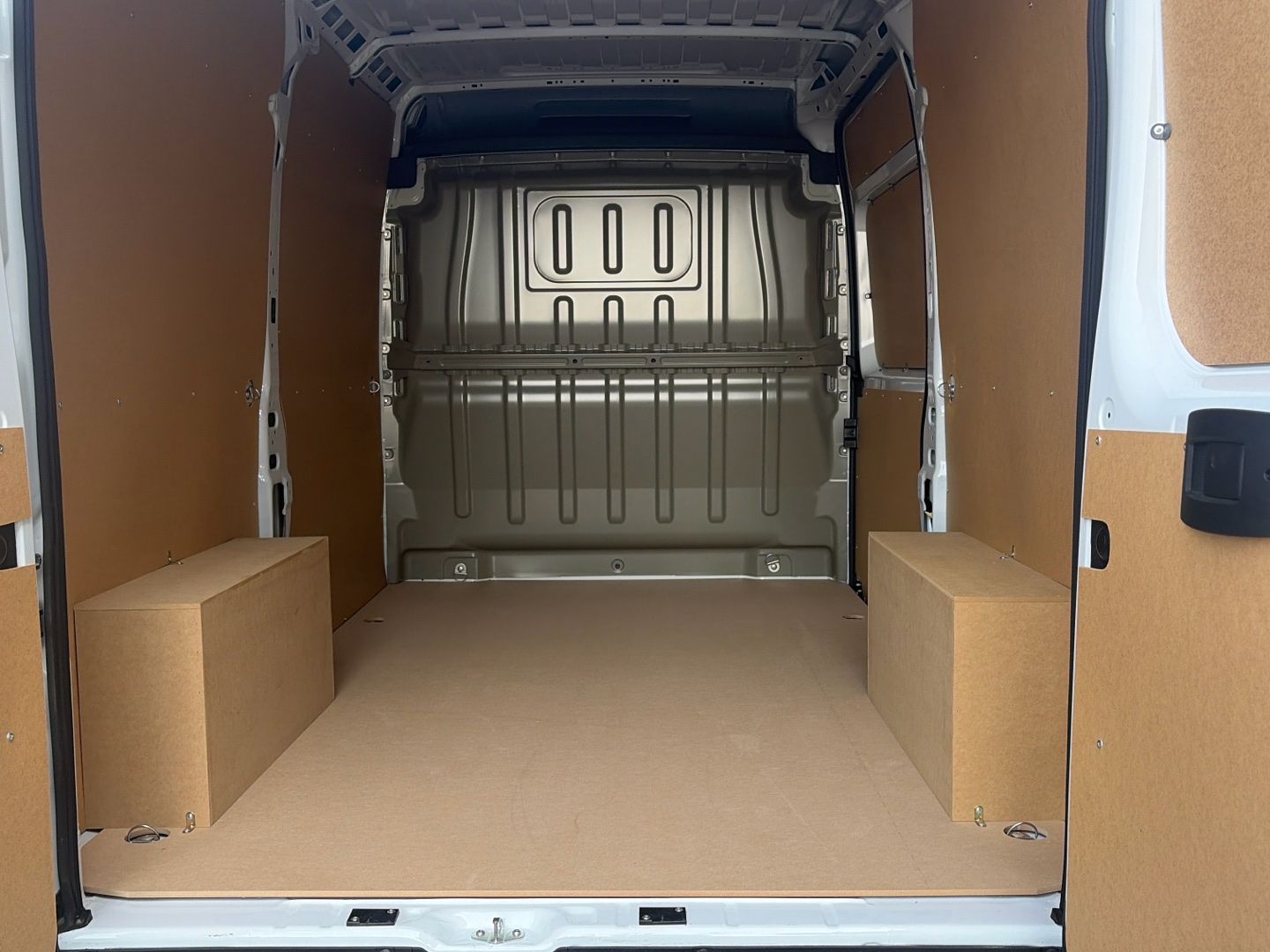 Imatge del vehicle 24