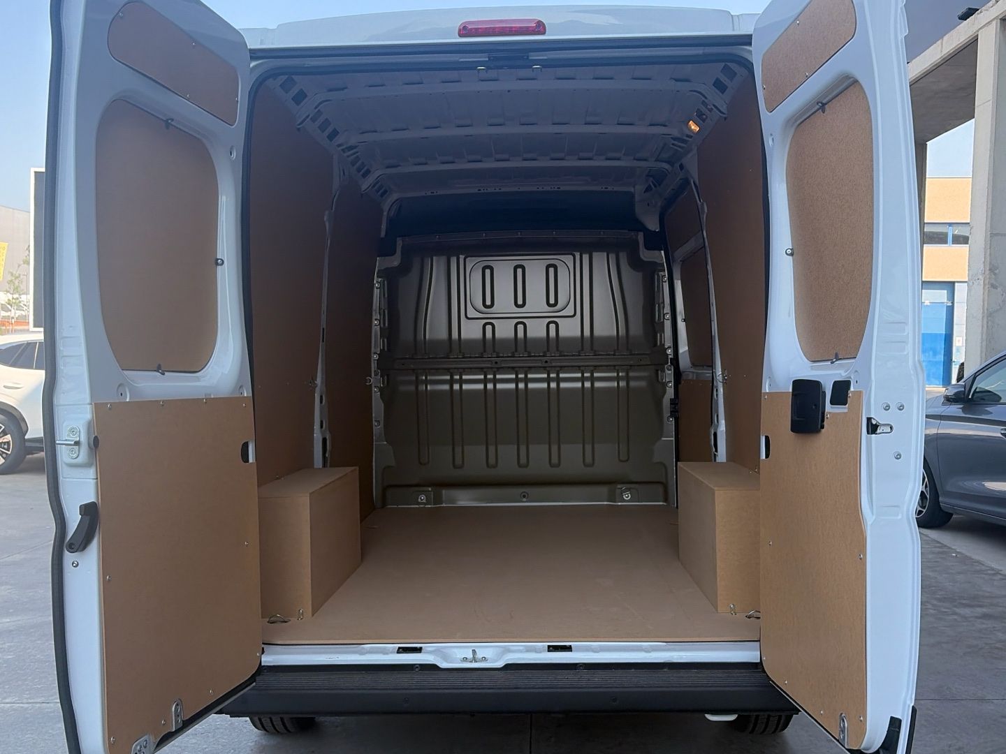 Imatge del vehicle 6